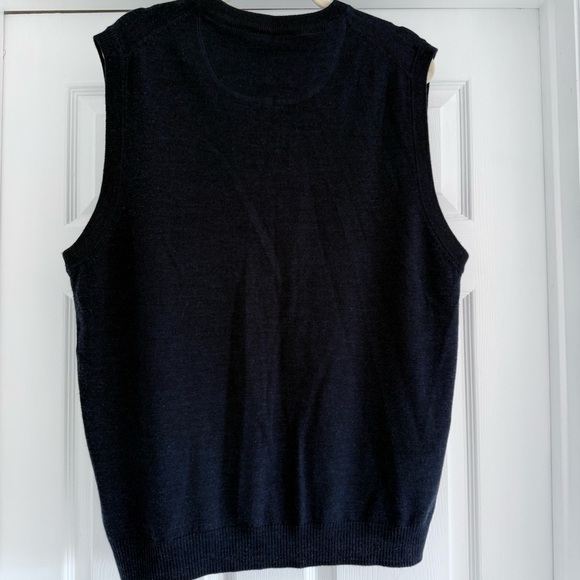 ORVIS 100% Merino Wool Navy Knit Sleeveless V Neck Sweater Vest L - Picture 2 of 8